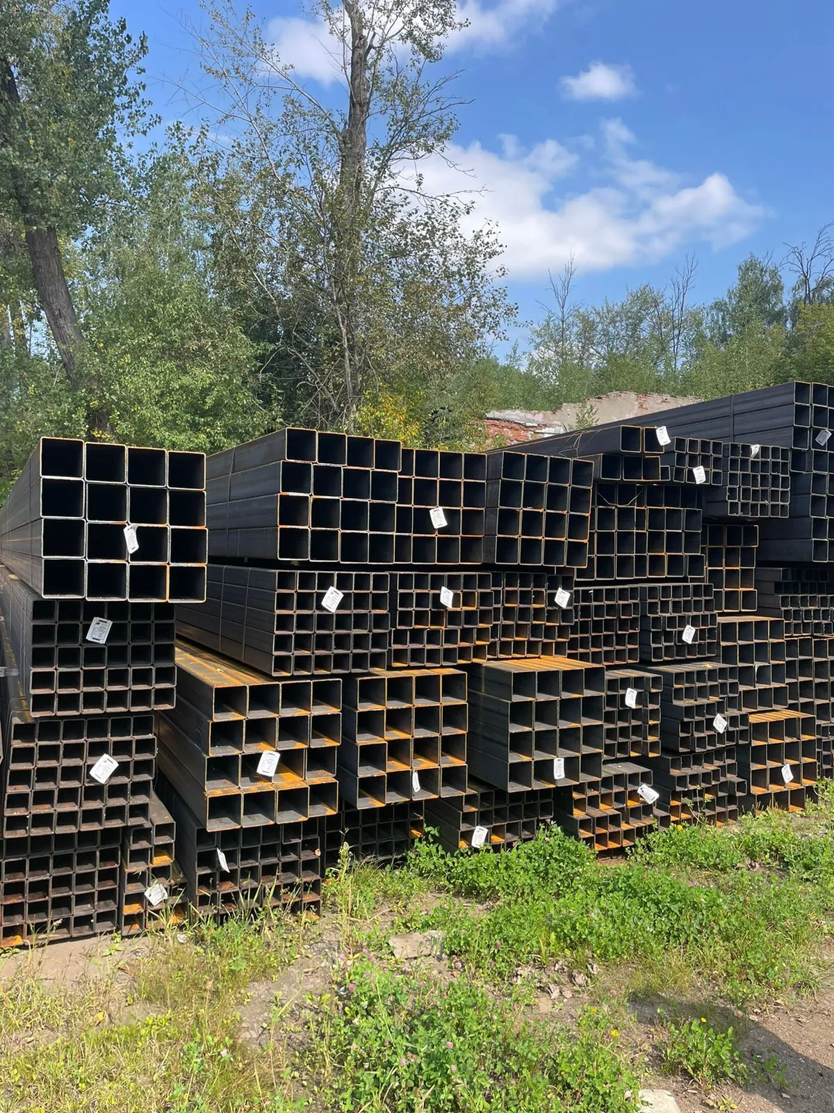 Купить Труба профильная 15x15x1,2 мм