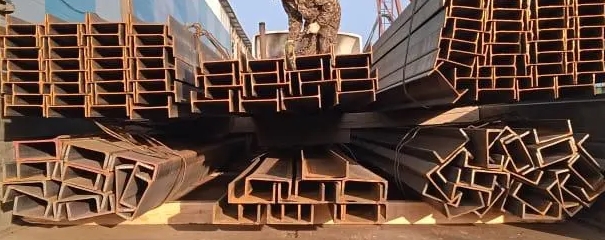 Стальной двутавр №12