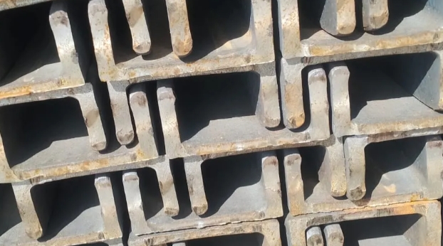 Швеллер для рамы