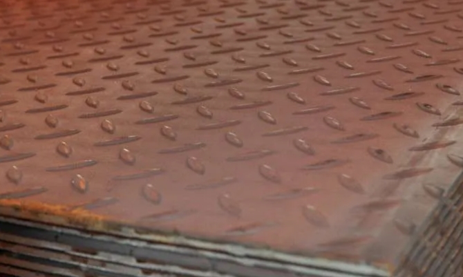 Лист оцинкованный в Москве по доступной цене